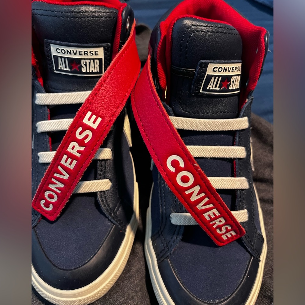 Converse High Top Leather(adult5-5.5/kid3)